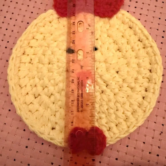 Handmade Crochet Chicken Potholder – Cute Farmhouse Kitchen Decor - Picture 8 of 8